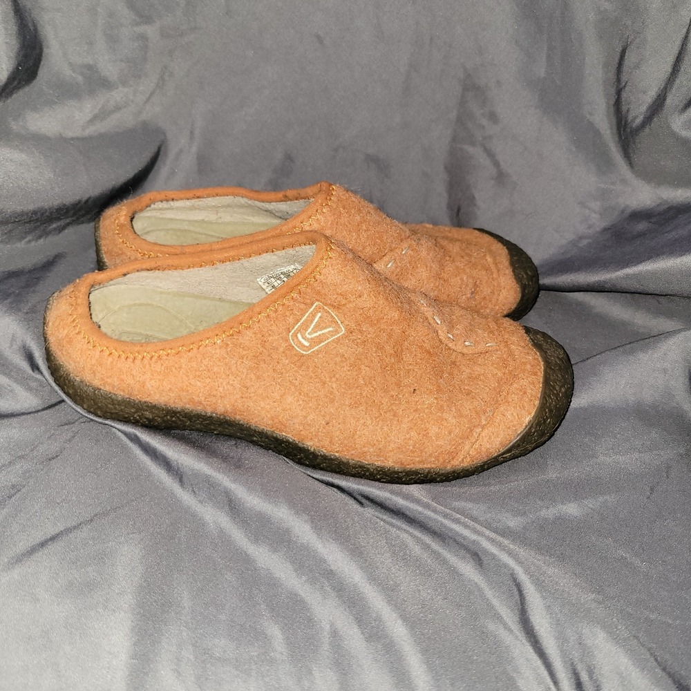 KEEN Timberline Wool Felt Clog Moc Mule Hiking Slip On Shoes Orange 7.5 Slippers